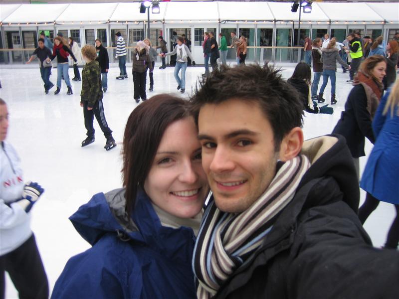 Ice skating 5566